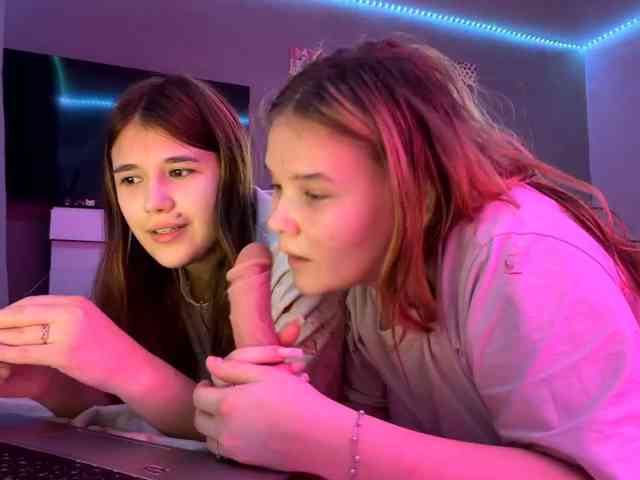 PinkyBabies Live Webcam on BongaCams