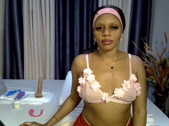 Model: Prettyglam1