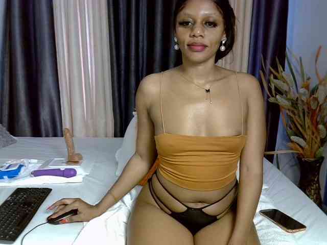 Model: Prettyglam1