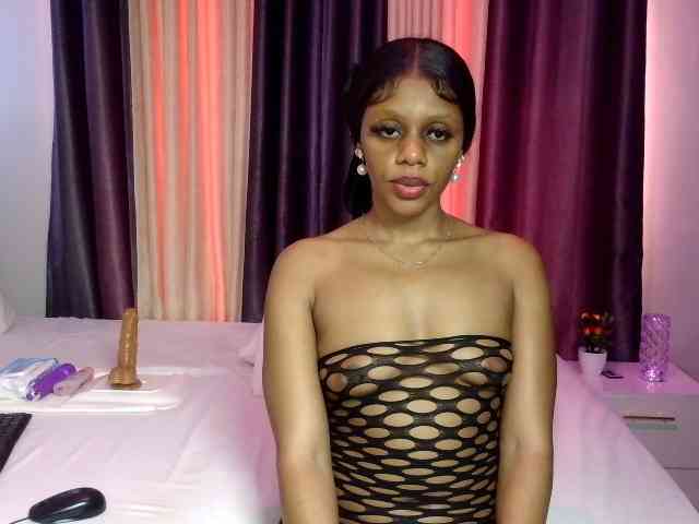 Model: Prettyglam1