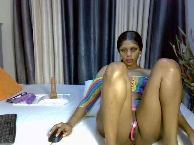 Model: Prettyglam1