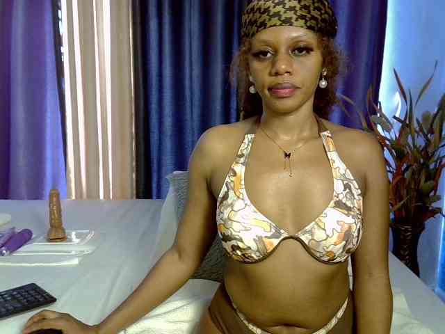 Model: Prettyglam1