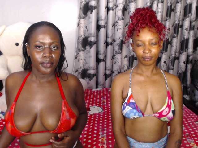 XOXONicki live cam