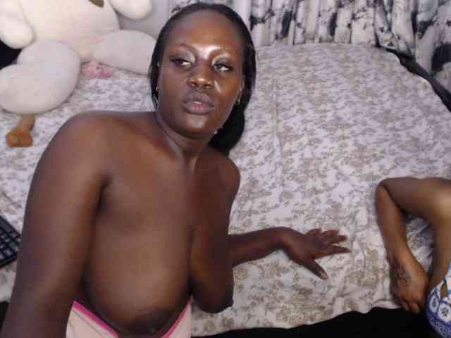 XOXONicki