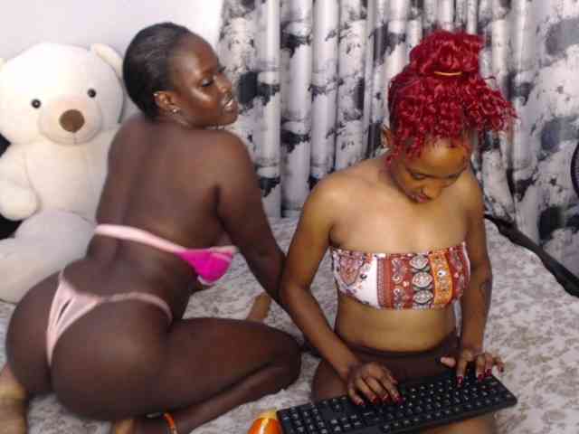 XOXONicki