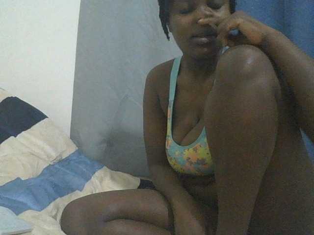 SweetOmma live cam on BongaCams