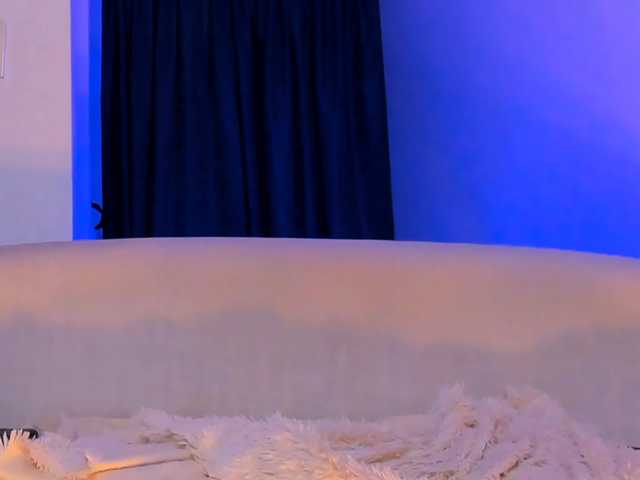 SaraLennoxx live cam on BongaCams