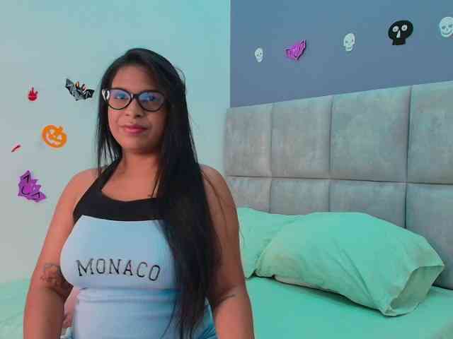 ZayraLuxx
