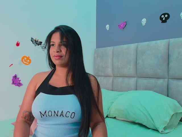 ZayraLuxx