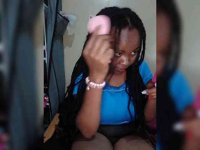 Model: GoddessKaylaa