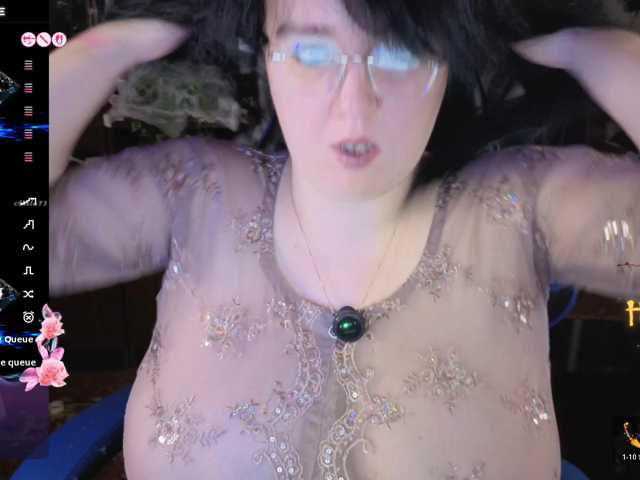 leonessleon live cam on BongaCams