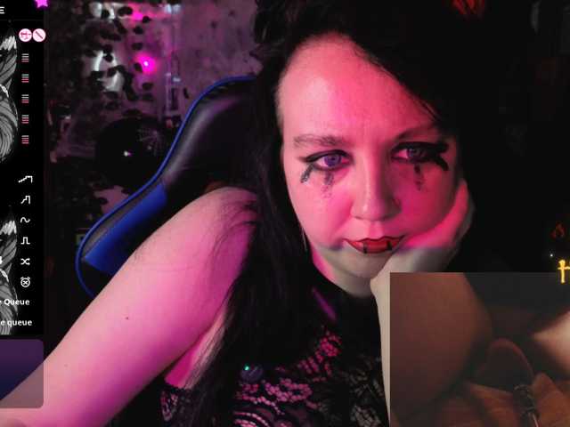 leonessleon live cam on BongaCams