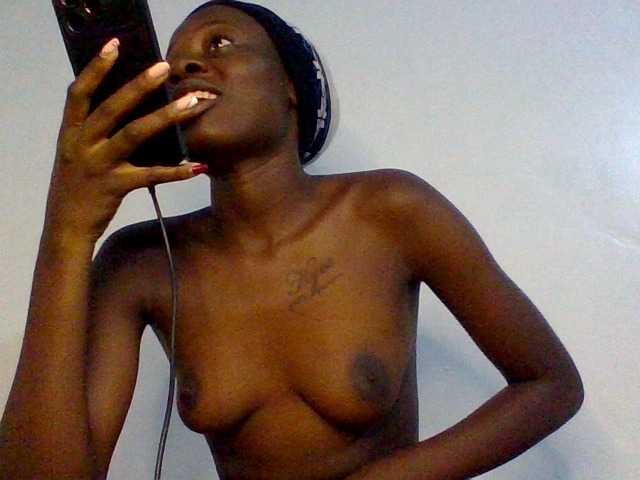 Marriona live cam on BongaCams