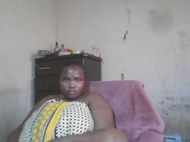 Sexybigboobz