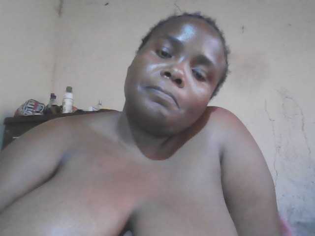 Sexybigboobz webcam