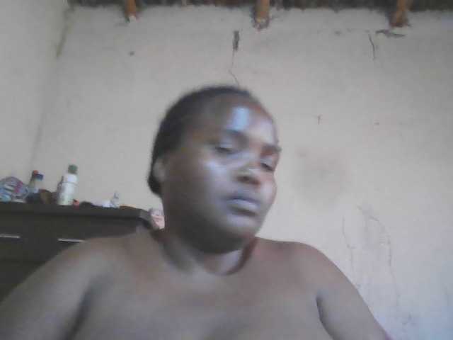 Sexybigboobz