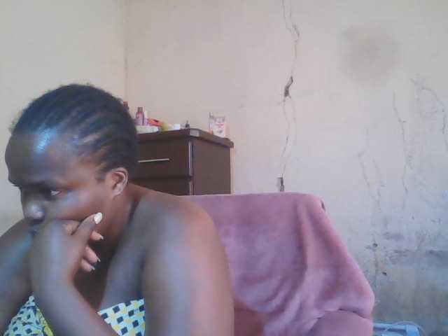 Sexybigboobz live cam on BongaCams