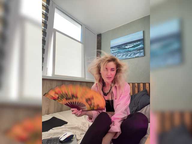 another77a live cam on BongaCams