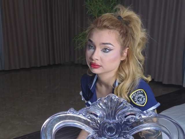 NataliaViper live cam preview