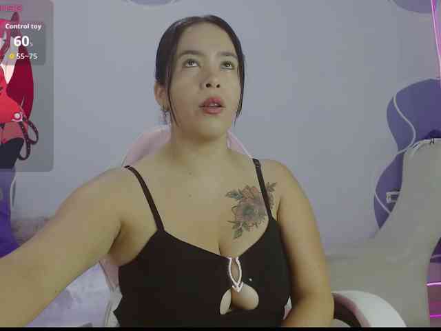 MaddycurvyScarletmh