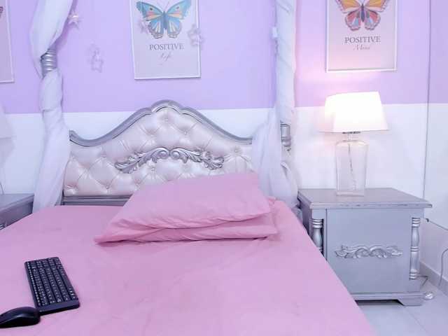KarlaRossel live cam on BongaCams