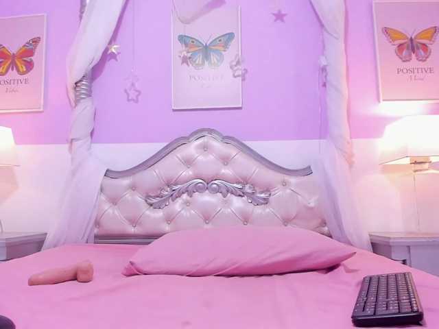 KarlaRossel live cam on BongaCams