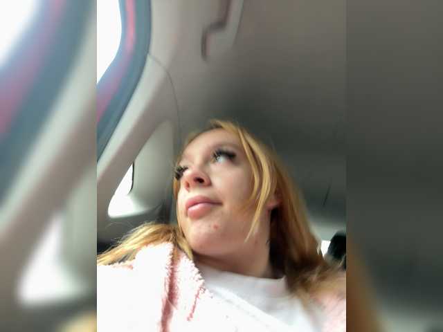 Bhihter69 live cam on BongaCams