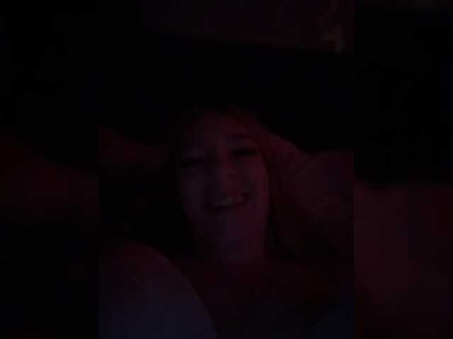 Bhihter69 live cam on BongaCams
