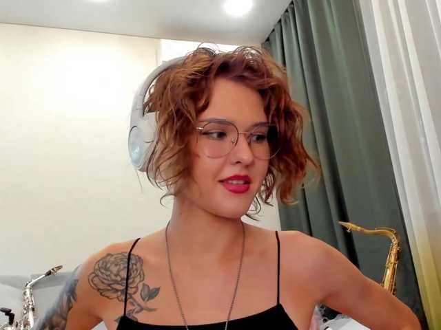 CarlHigson live cam on BongaCams