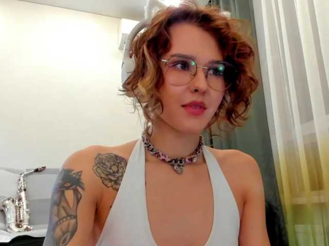 CarlHigson live cam on BongaCams