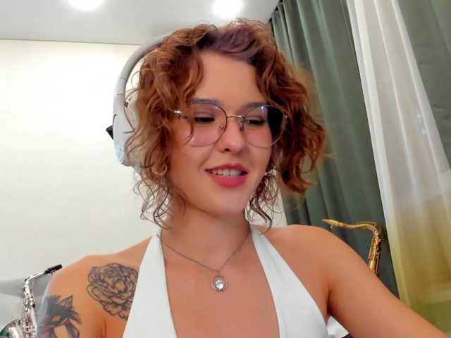 CarlHigson live cam on BongaCams