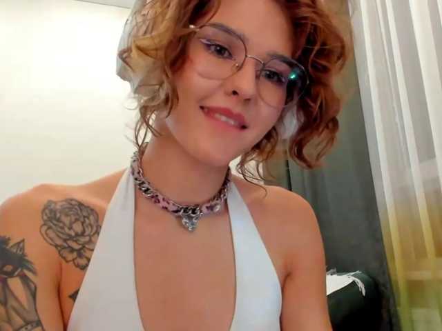 CarlHigson live cam on BongaCams