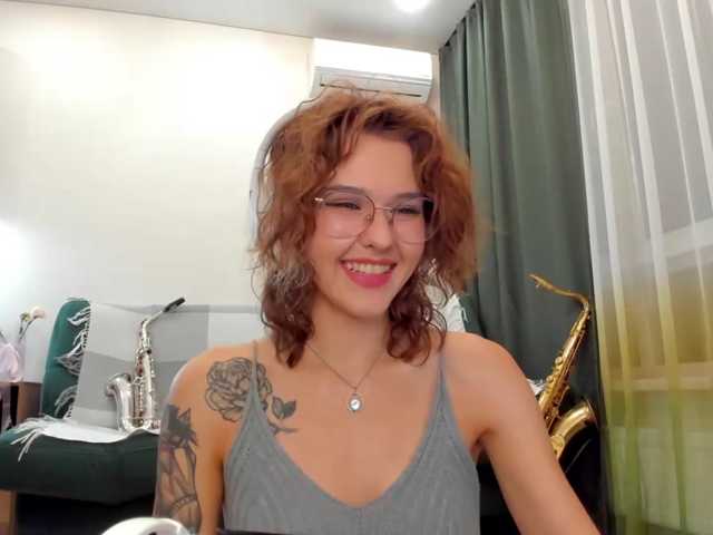 CarlHigson live cam on BongaCams