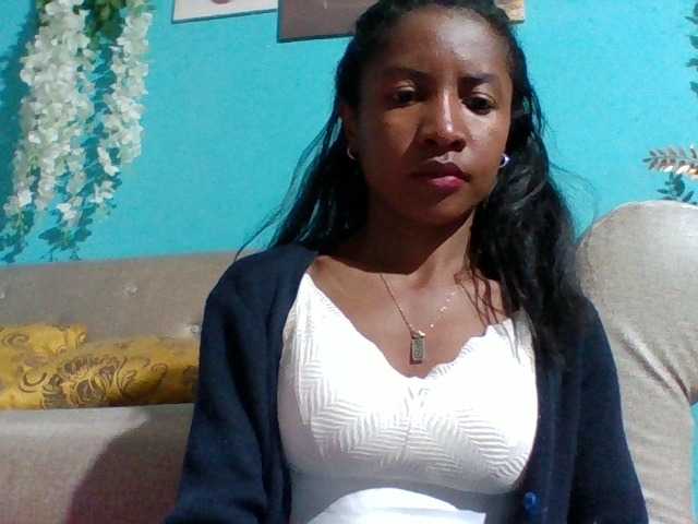 Nanciah live cam on BongaCams