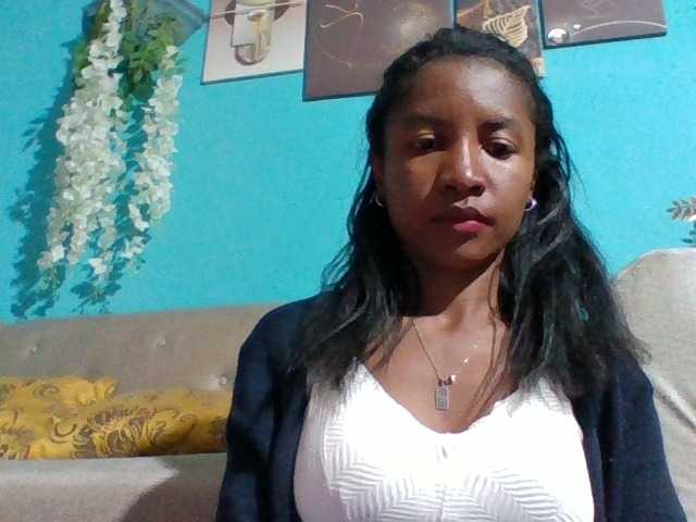 Nanciah live cam on BongaCams