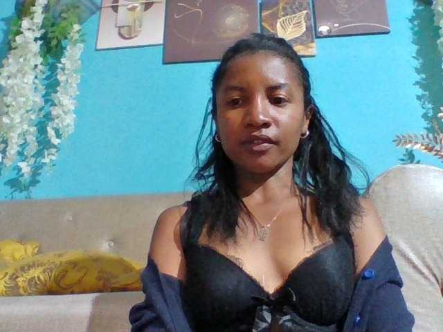 Nanciah live cam preview