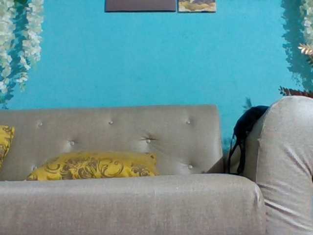 Nanciah live cam preview