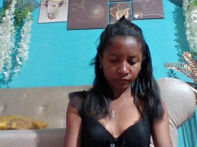 Nanciah, en vivo ahora en BongaCams