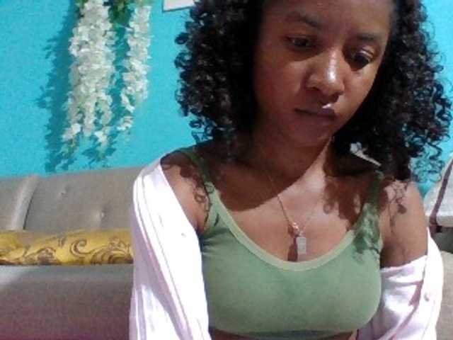 Nanciah, modelo de webcam