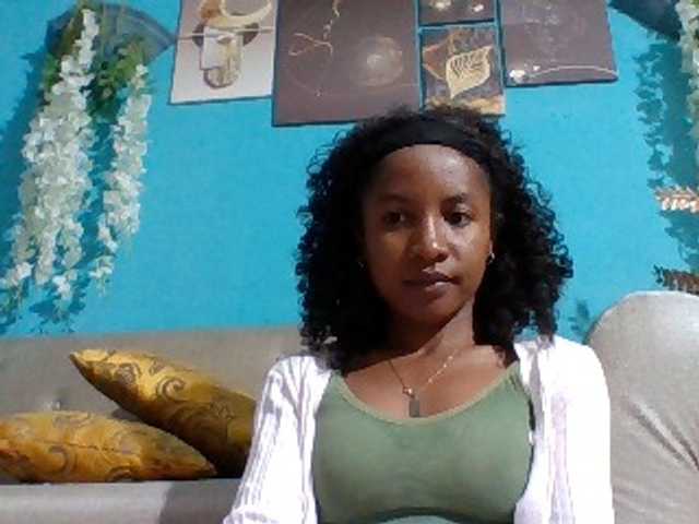 Nanciah live cam