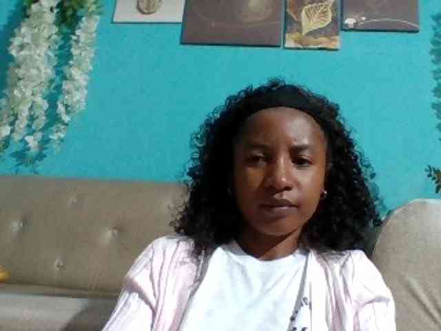 Modèle: Nanciah