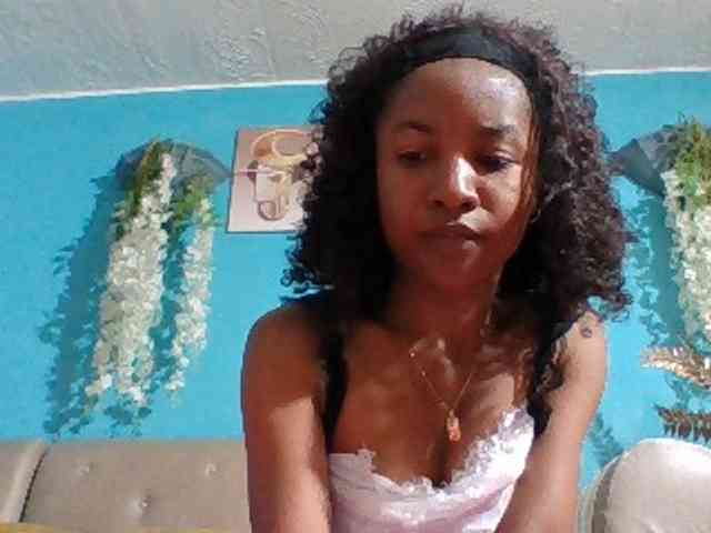 Modèle: Nanciah