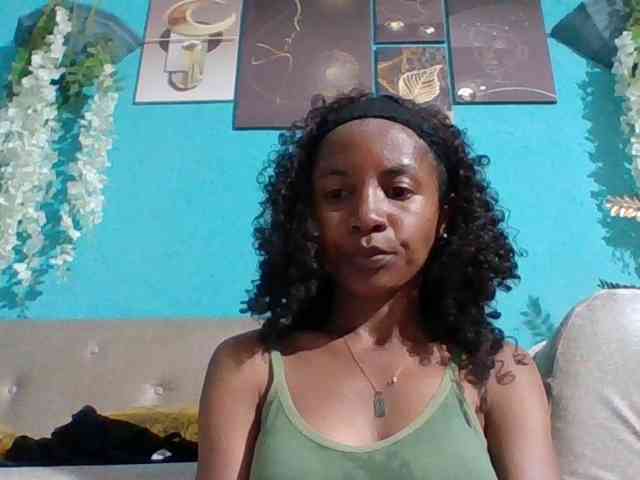 Modèle: Nanciah