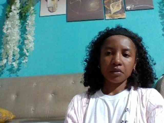 Modèle: Nanciah