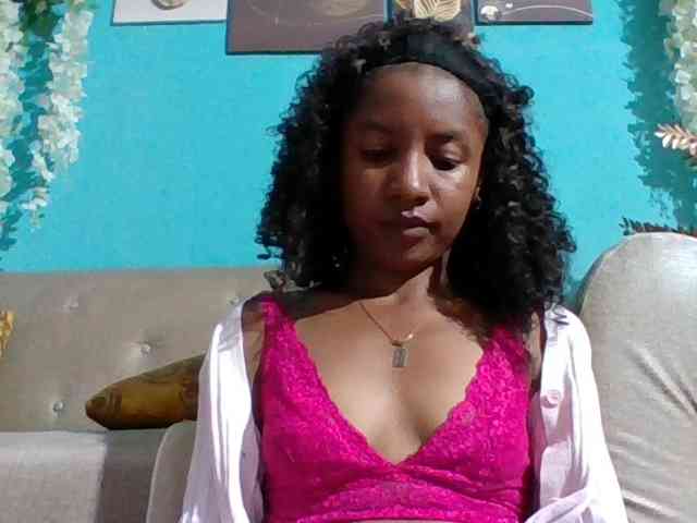 Modèle: Nanciah