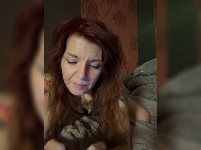 daria2506, live now on BongaCams