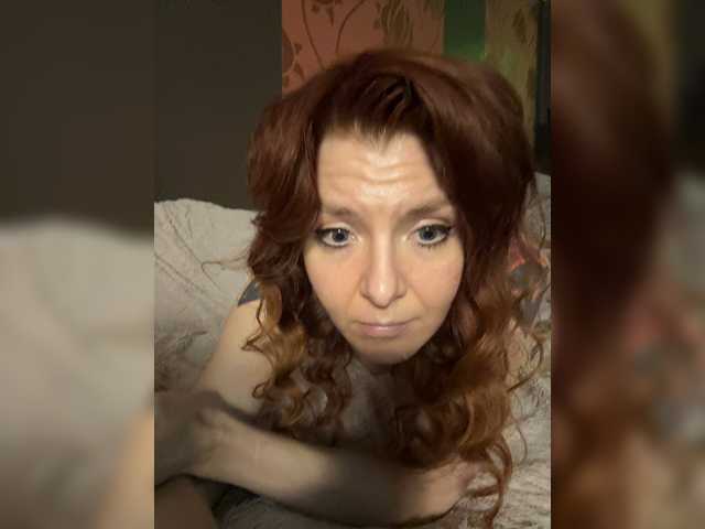 daria2506 live cam on BongaCams