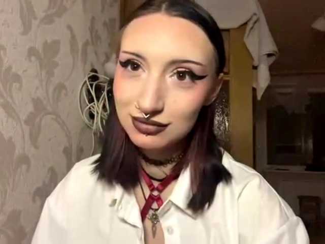CarlenaMeil live cam on BongaCams