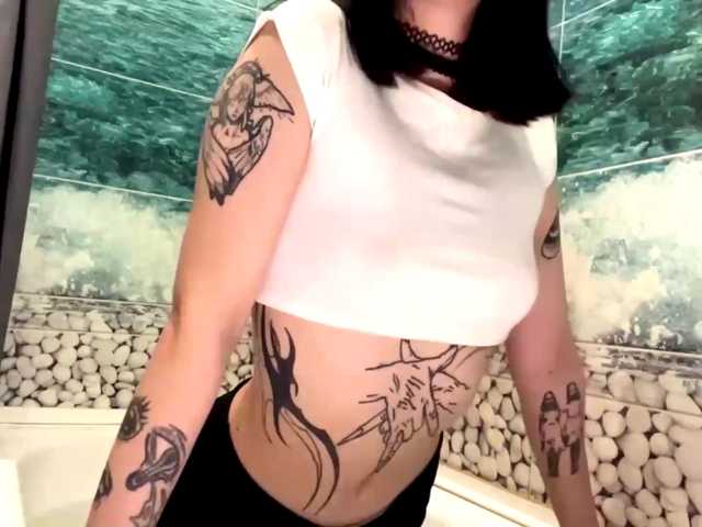 CarlenaMeil live cam on BongaCams