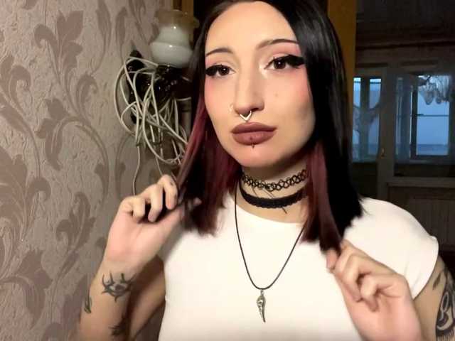 CarlenaMeil live cam on BongaCams